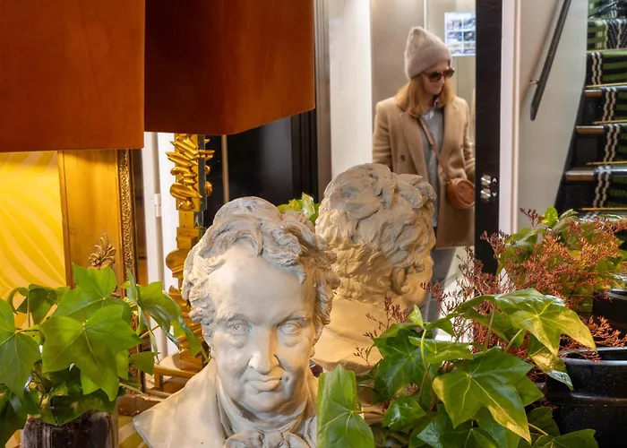 Hôtel Des Marronniers Parijs